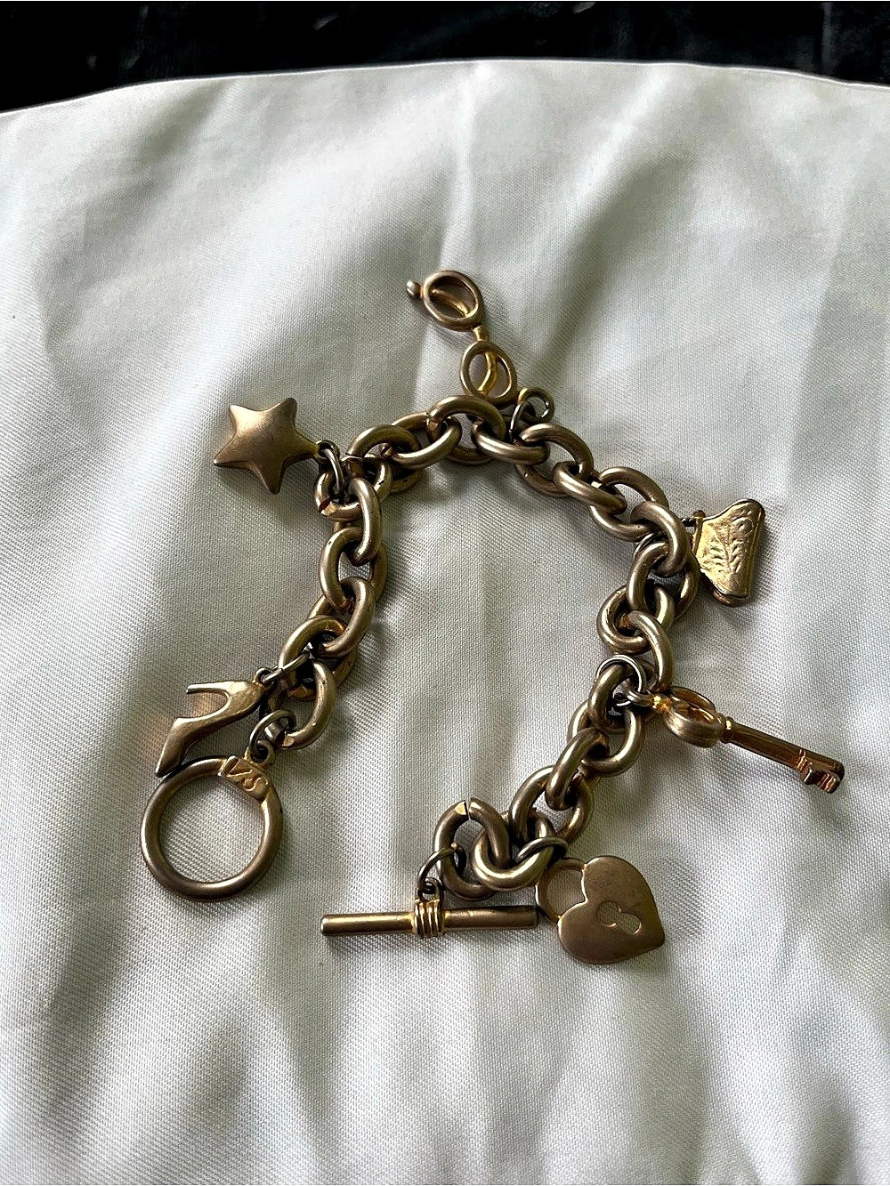 Victoria's Secret Y2K Matte Gold Tone Charm Bracelet